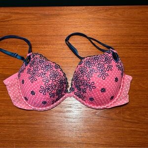 Victoria secretly push-up 32DD